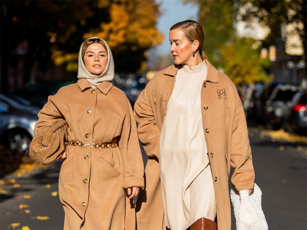 How To Incorporate Vintage Pieces Into Modern Outfits