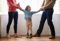 Apa Yang Harus Dilakukan Jika Hak Asuh Anak Diperebutkan